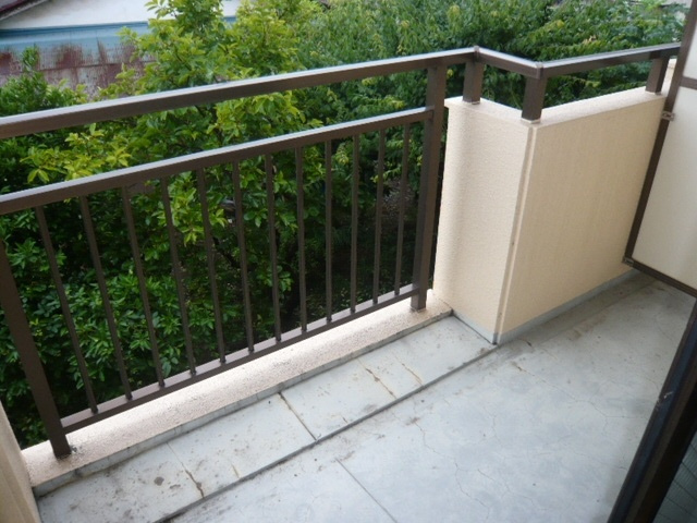 アイビス小絹Ａのバルコニー