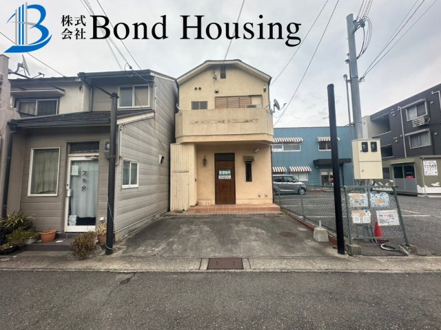 店舗付き住宅　田町　築35年の外観