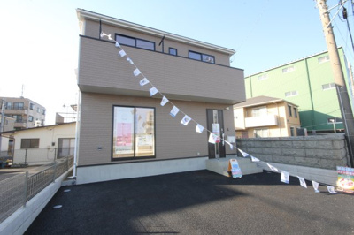 【外観】 | 三郷市幸房3290 | 陽当り良好で駐車2台可能