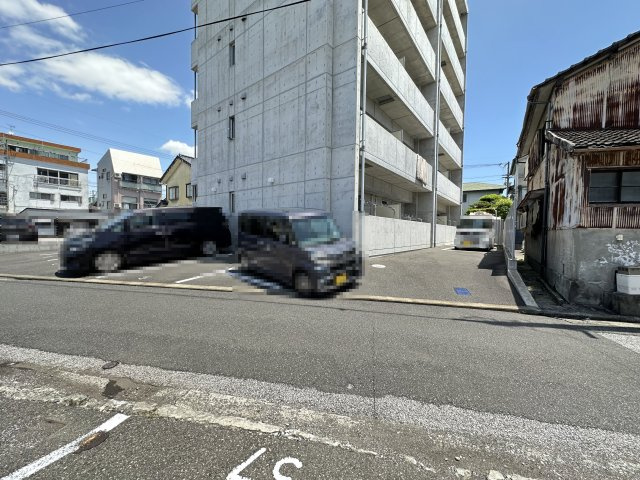 SORAの駐車場