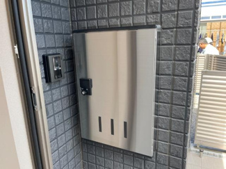 【玄関】 | ボンヌール | 宅配ボックス