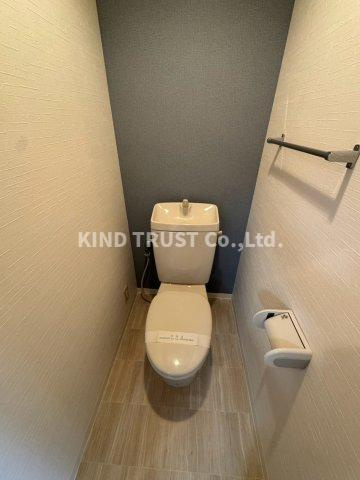 扇町亀甲マンションのトイレ|ゆったりとした空間のトイレです