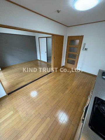 扇町亀甲マンションの内装|おしゃれな内装です