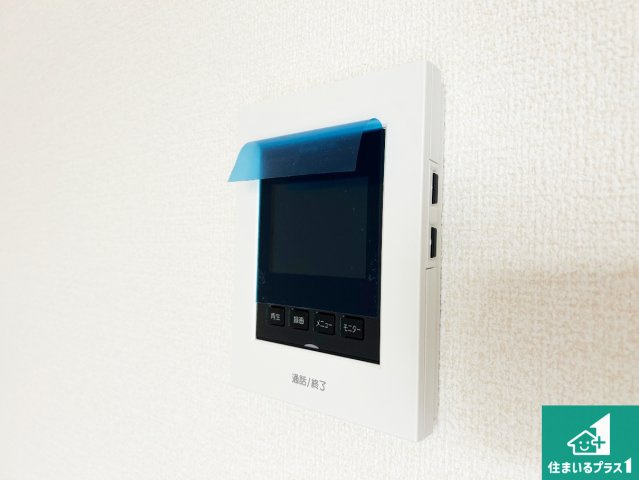 東淀川区大桐　新築一戸建ての防犯設備|カラーモニターインターホン！声だけでなく来訪者の姿や顔がモニターで確認できるので、小さなお子様がいらっしゃるご家庭でも安心できます！