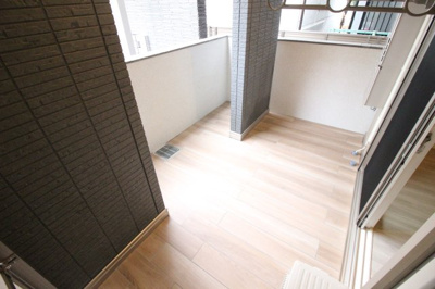 【バルコニー】 | QUBE.2ND