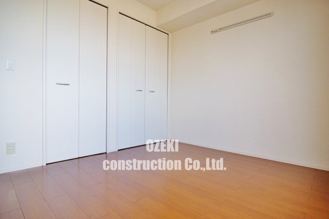 愛宕ビューハイツの洋室