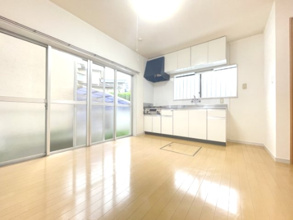 【居間・リビング】