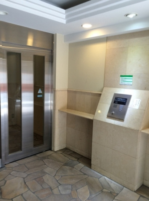 【エントランス】 | フォルトゥナ日本橋　8階　角　部屋　リ　フォーム済