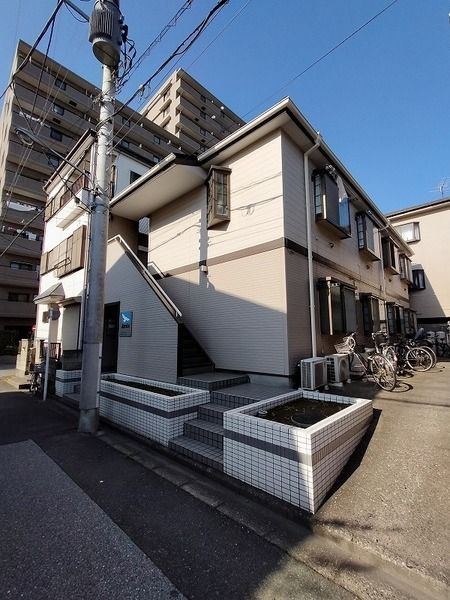 ヴィラ一之江Ｂの外観
