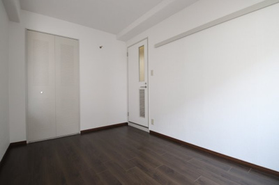 【洋室】 | サンロード汐の宮