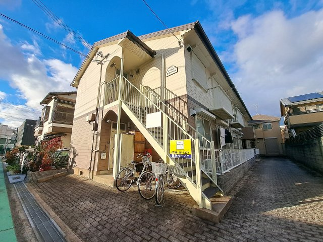 レジデンスグリーンヒルの外観