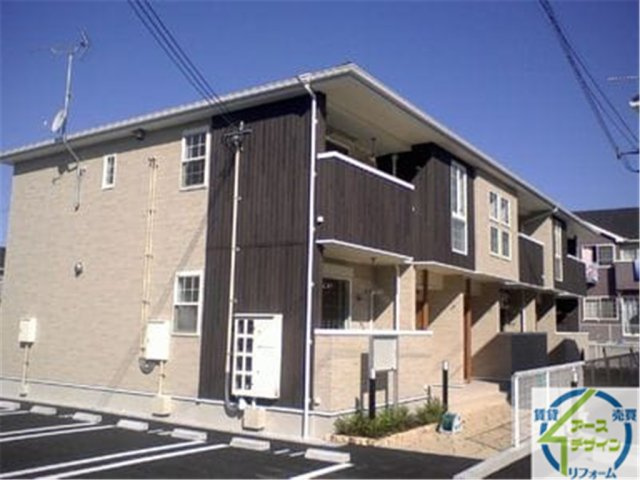 プラシードⅣの外観