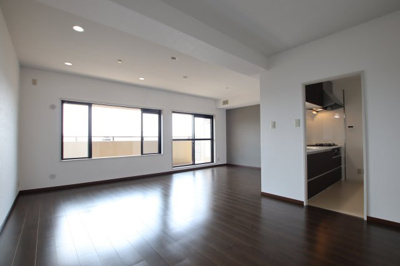 【居間・リビング】 | イトーピア泉北深井