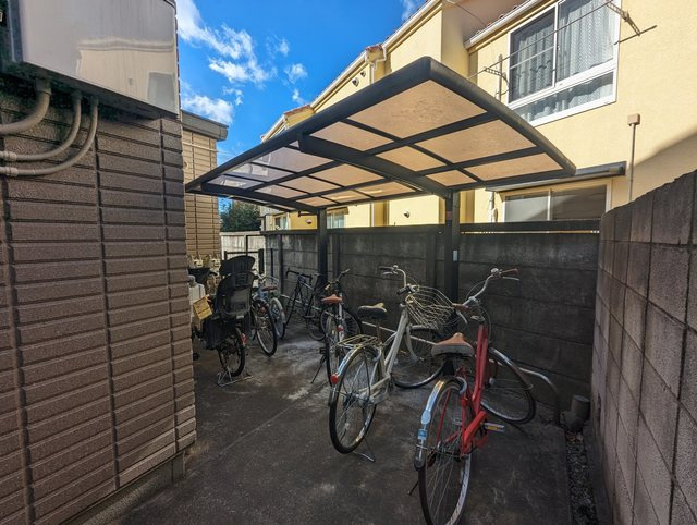 セリーズ代田のその他共用部分|屋根付き駐輪場