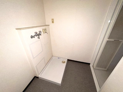 パークタウン五領第８団地５号棟（504）の洗面所|洗濯機置場