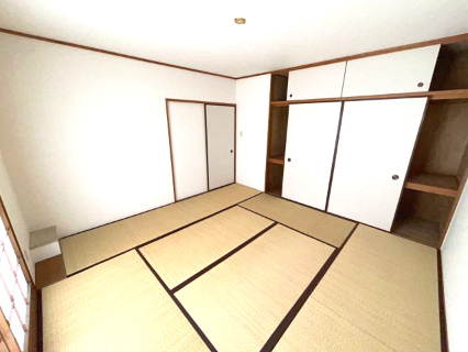 パークタウン五領第８団地５号棟（504）の和室|北側和室（８帖）