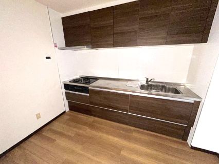 パークタウン五領第８団地５号棟（504）のキッチン|作業スペースも広く使いやすキッチンです