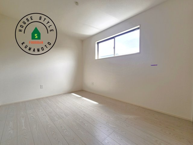 菊池郡大津町美咲野4丁目第1-1棟（1号棟）　の洋室|採光良好な洋室は全居室、複層ガラスの遮熱効果と断熱効果で、一年中快適に過ごせます。