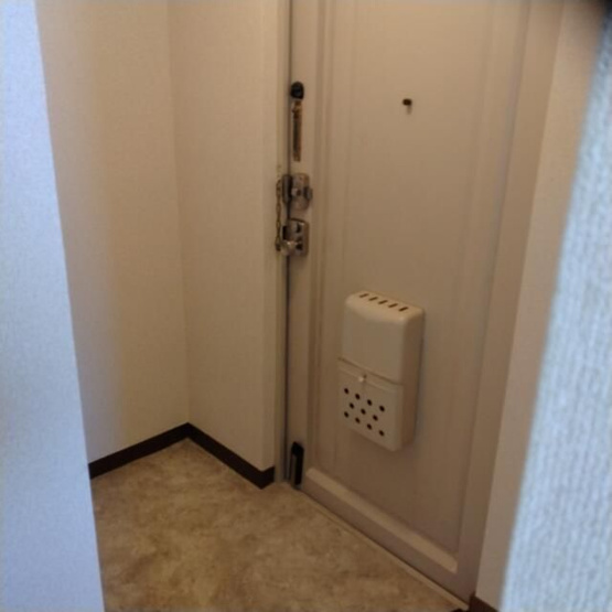 【玄関】
