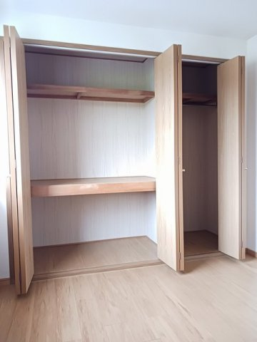オーブリー吉田　Ａ棟の収納