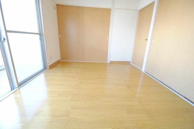 黒岩ビルの洋室|同建物　同タイプ　イメージ写真