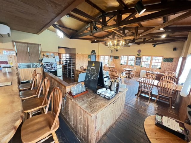 新川町6丁目貸店舗の内装