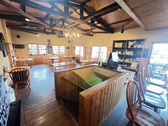 新川町6丁目貸店舗の内装