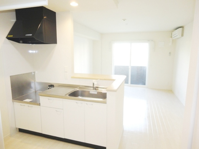 アセットの居間・リビング|おしゃれなリビングです※別号室の写真になります