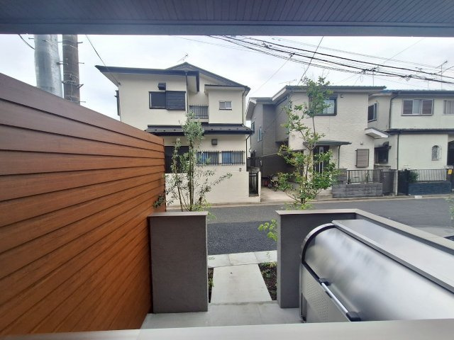 セレーノ八幡山の展望