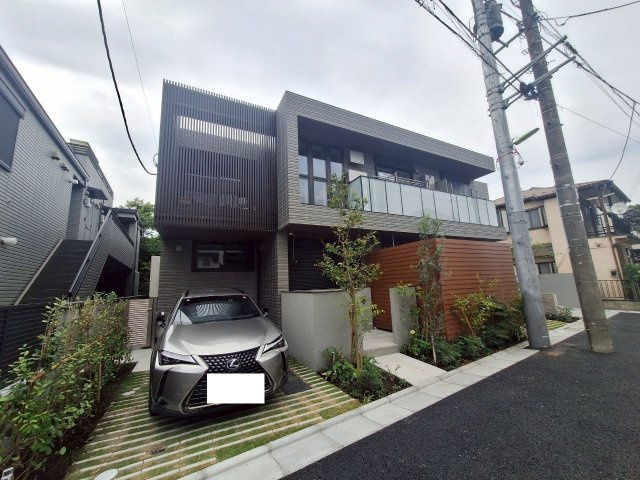 セレーノ八幡山の外観|★新築！耐震性、耐火性に優れた旭化成へーベルメゾン★