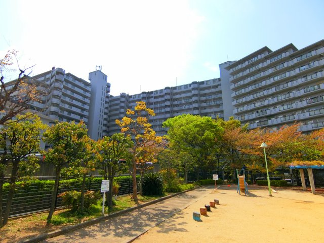 コスモ北野田の外観