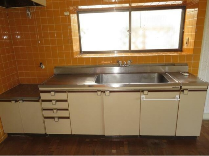 南斎院　戸建のキッチン