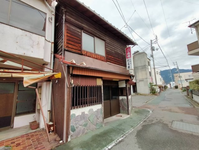 西条市大町837-9の外観