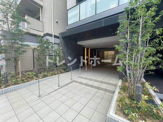 esteOeste難波元町のエントランス|選べる家電プランあり！！