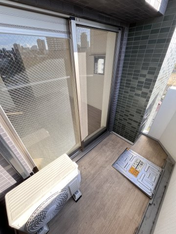 プレサンス水都OKAWAのバルコニー