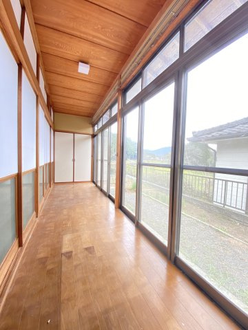 【その他】 | 山鹿市城 | ☆日当たりの良い縁側☆