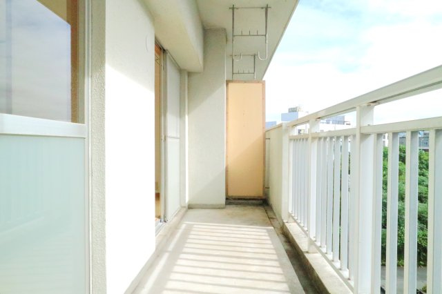 浜町マンションのバルコニー