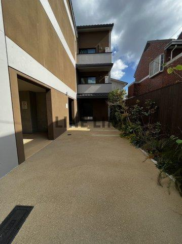 エルベコート東寺の外観