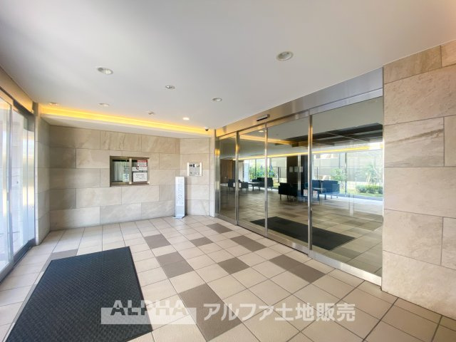 サンクレイドル八王子狭間のエントランス