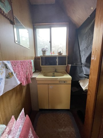 須賀川市池ノ下町の独立洗面台