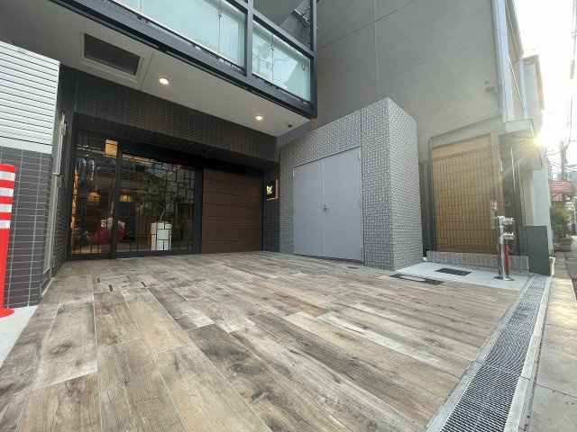 ブエナビスタ難波サウスのエントランス