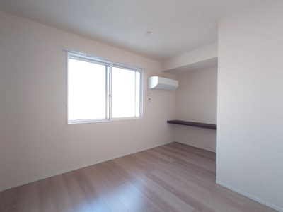 【寝室】 | ルピナス南青山