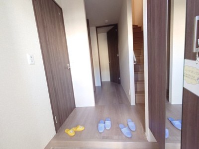 【玄関】 | ルピナス南青山