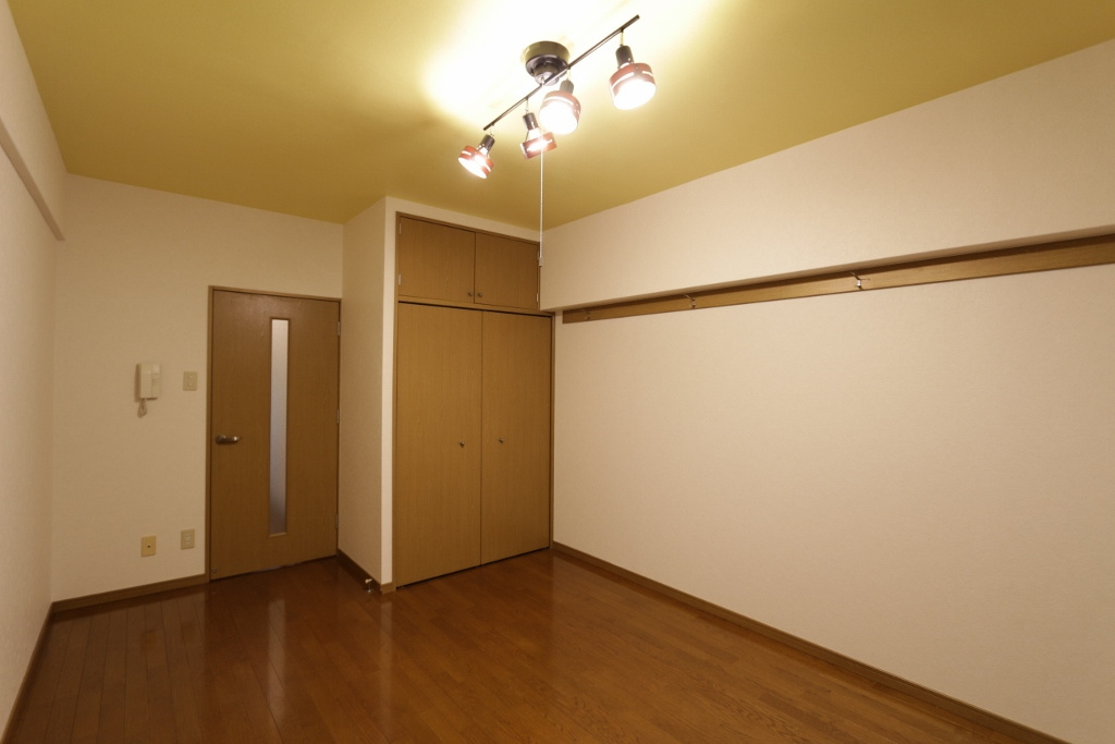 福岡市早良区荒江２丁目の賃貸マンション