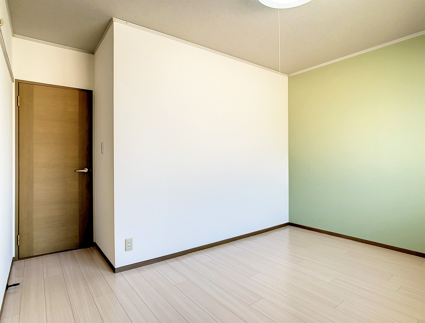 セジュール高嶺B202