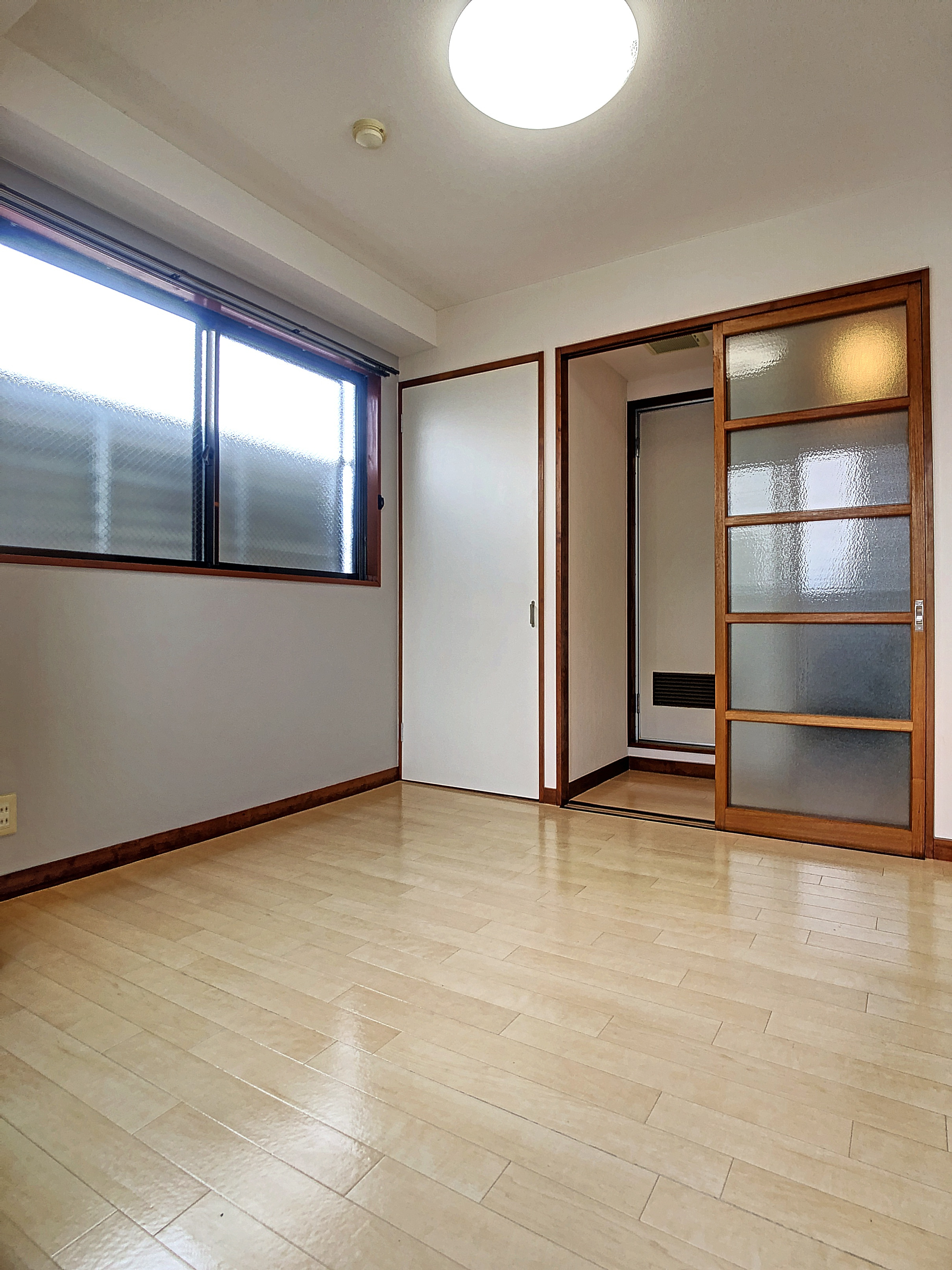 ピーコックマンション405