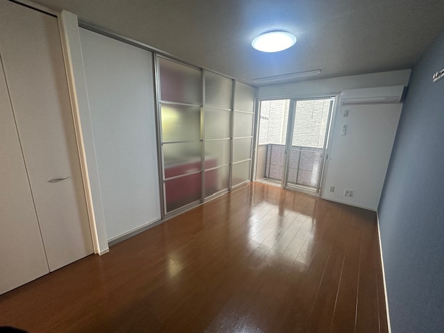 インペリアルコート208