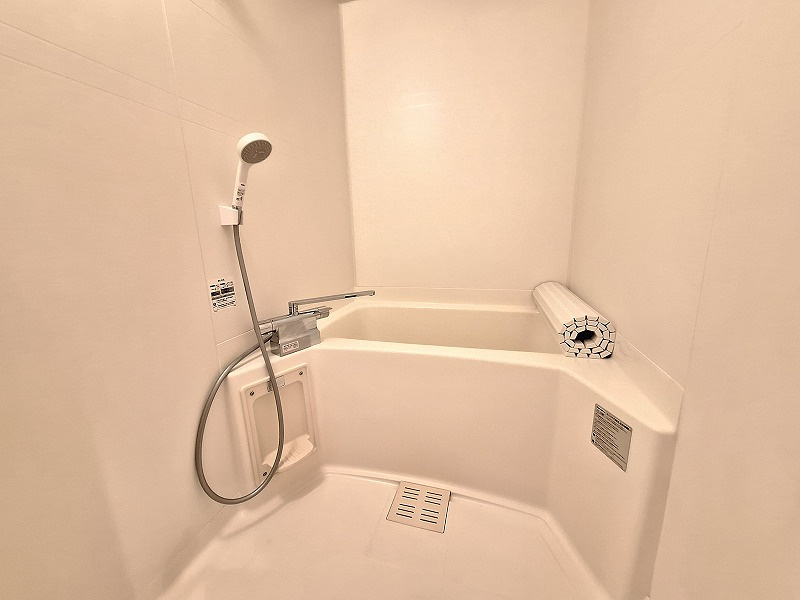 ラテール北戸田302