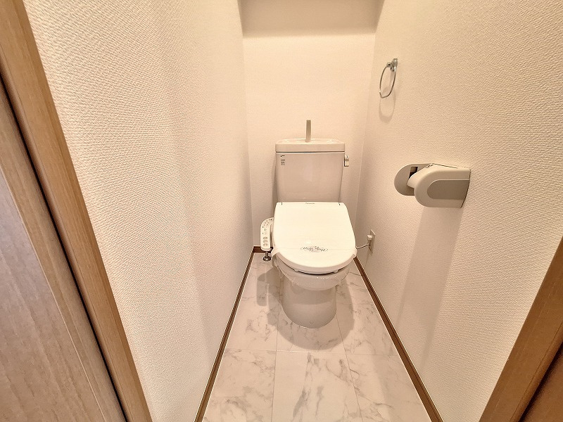 ラテール北戸田302