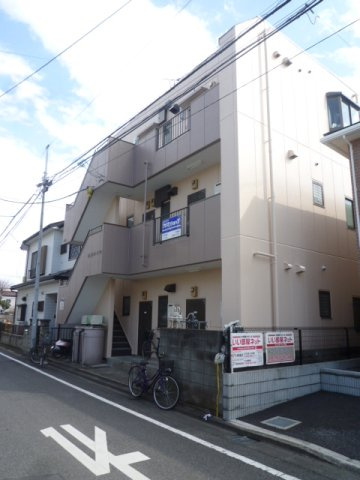 吉本ハイツの外観